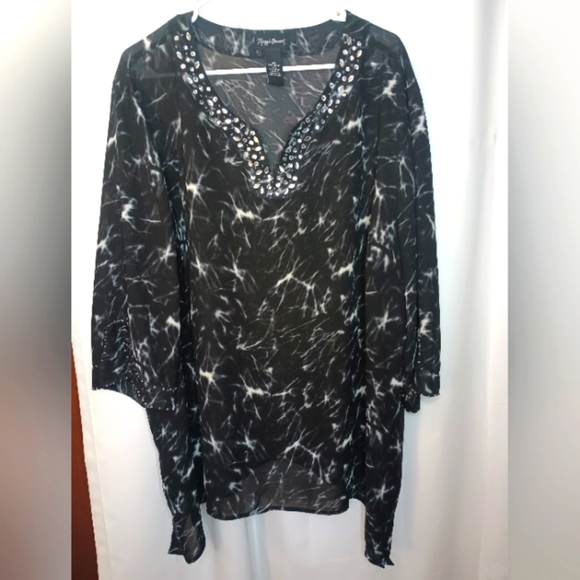 Maggie Barnes Tops - Maggie Barnes 3X Whimsigoth Asymmetric Tunic Top Black White Beaded Semi Sheer
